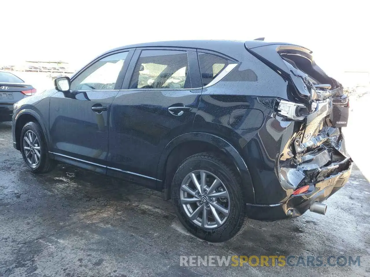 2 fotografías del automóvil dañado JM3KFBCLXS0621703 MAZDA CX-5 PREFE 2025