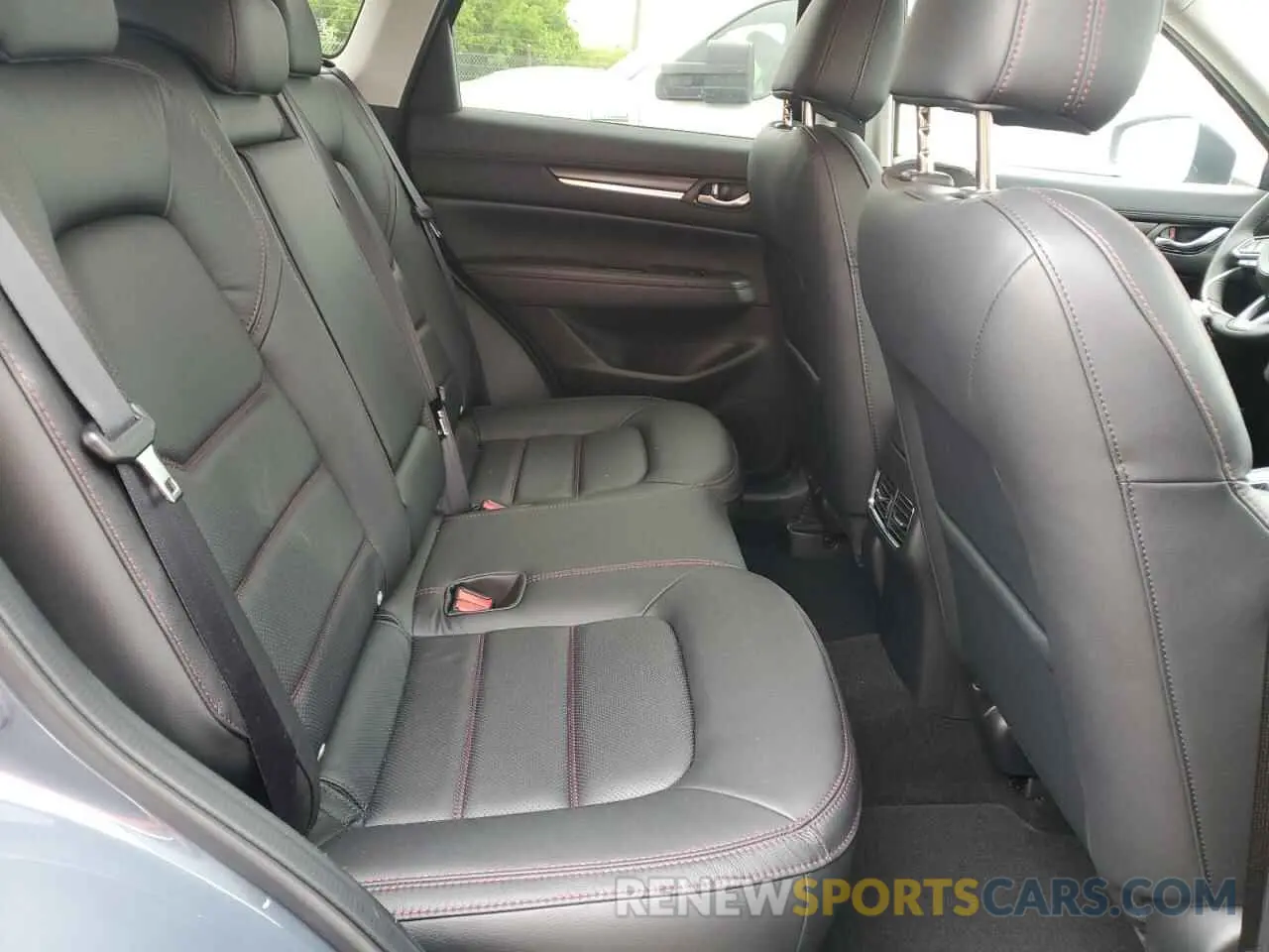 11 fotografías del automóvil dañado JM3KFBCM0S0614462 MAZDA CX-5 PREFE 2025