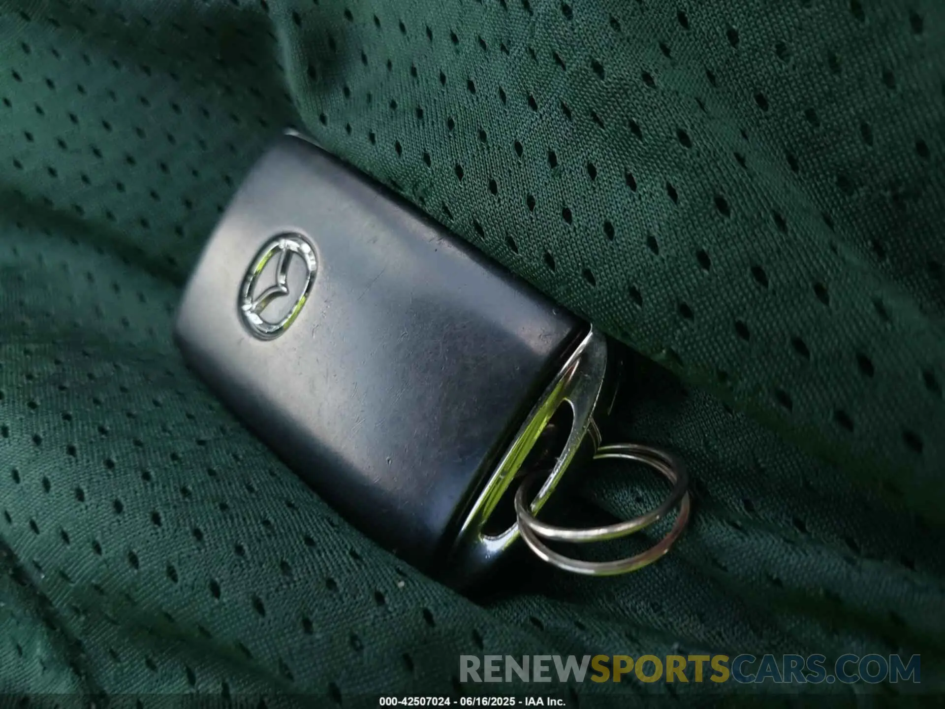 11 fotografías del automóvil dañado JM3KSBCM4N0532335 MAZDA CX-5 PREFERRED 2022