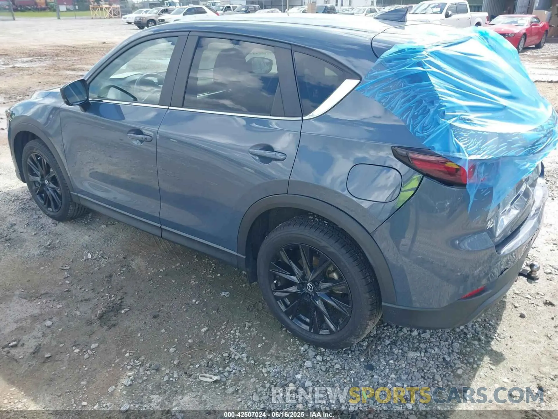 3 fotografías del automóvil dañado JM3KSBCM4N0532335 MAZDA CX-5 PREFERRED 2022