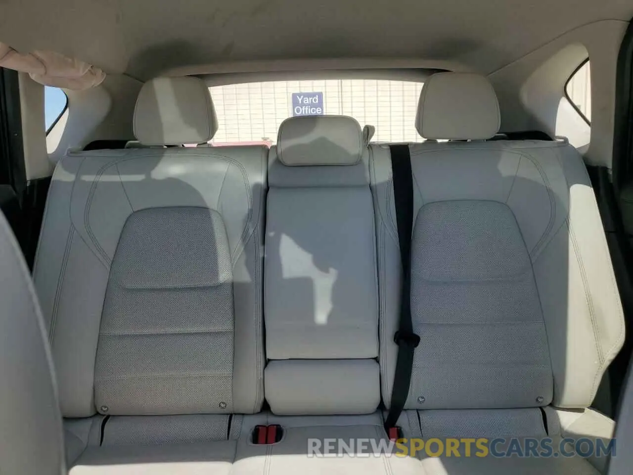 10 fotografías del automóvil dañado JM3KFBDM2N1634080 MAZDA CX-5 PREMI 2022
