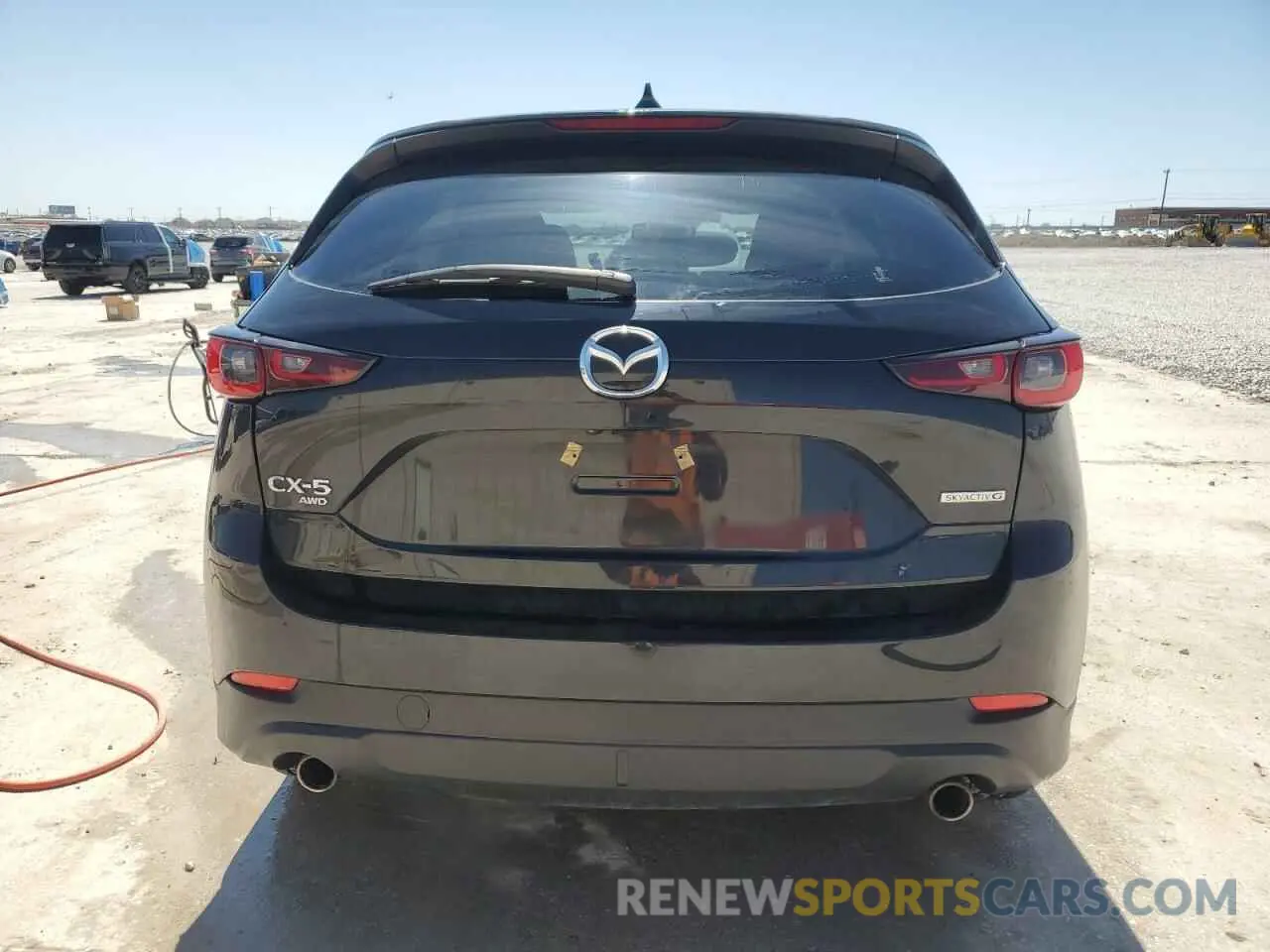 6 fotografías del automóvil dañado JM3KFBDM2N1634080 MAZDA CX-5 PREMI 2022