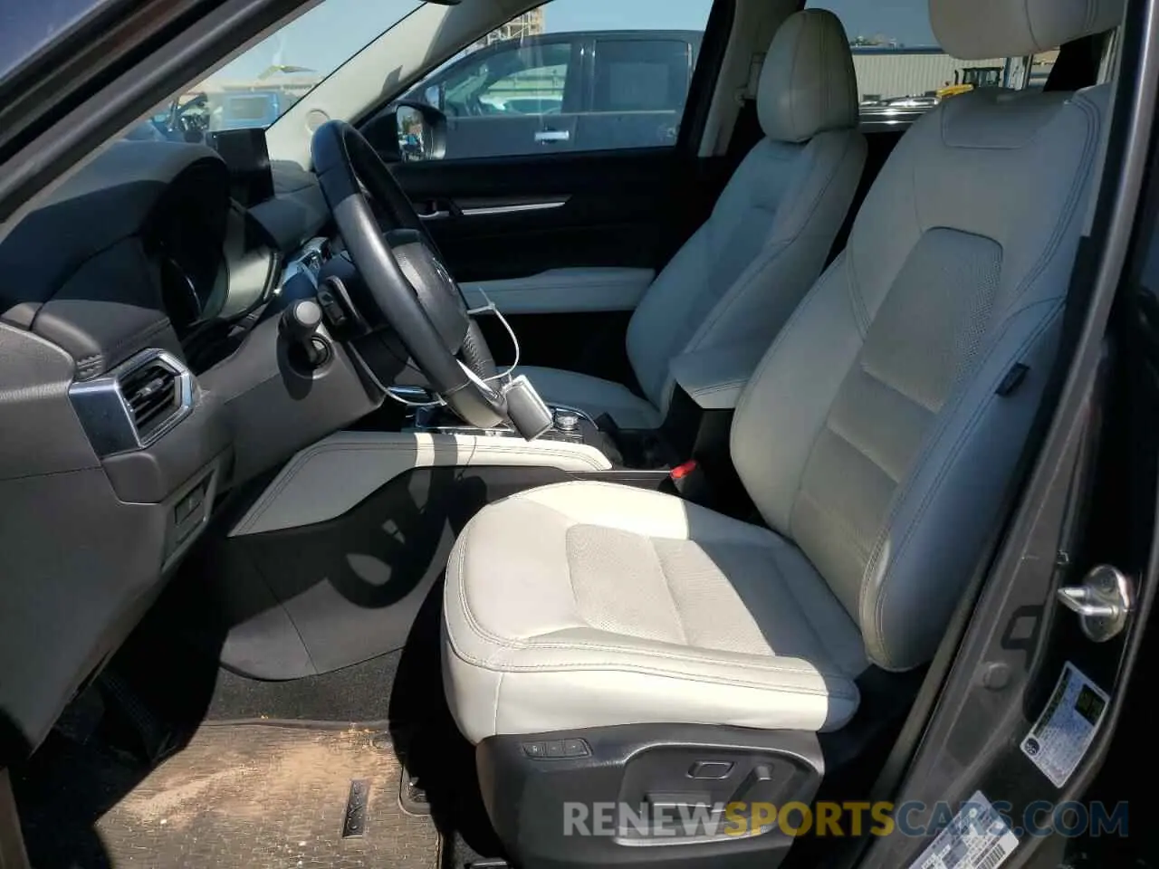 7 fotografías del automóvil dañado JM3KFBDM4N1632928 MAZDA CX-5 PREMI 2022