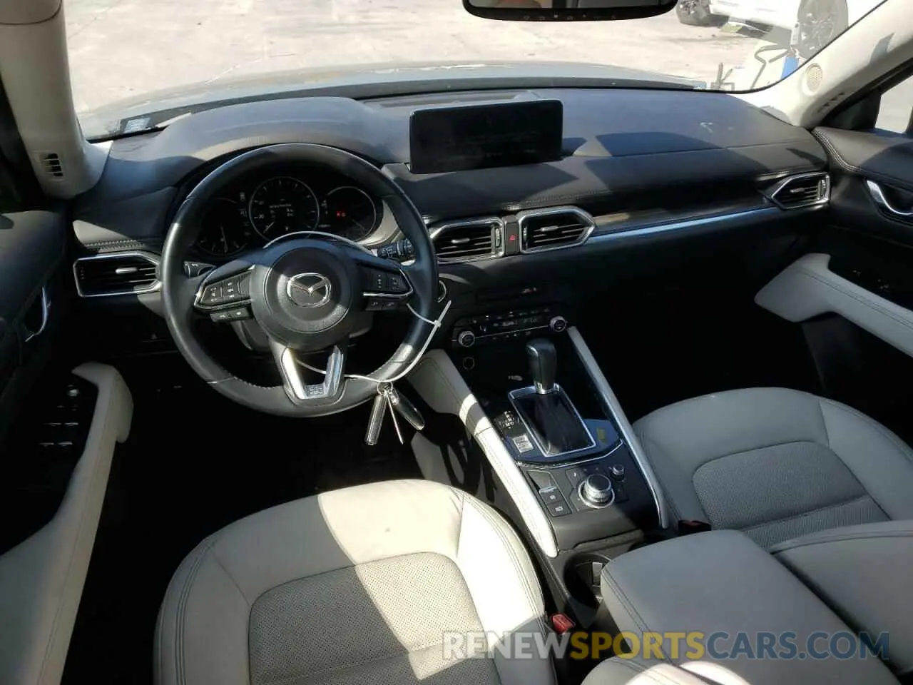 8 fotografías del automóvil dañado JM3KFBDM4N1632928 MAZDA CX-5 PREMI 2022