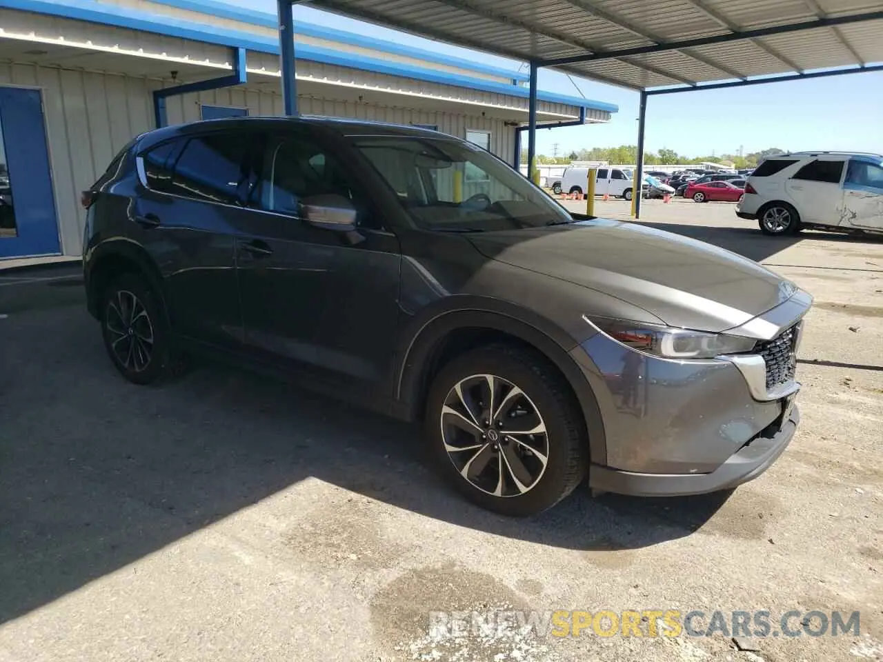 4 fotografías del automóvil dañado JM3KFBDM5N0602570 MAZDA CX-5 PREMI 2022