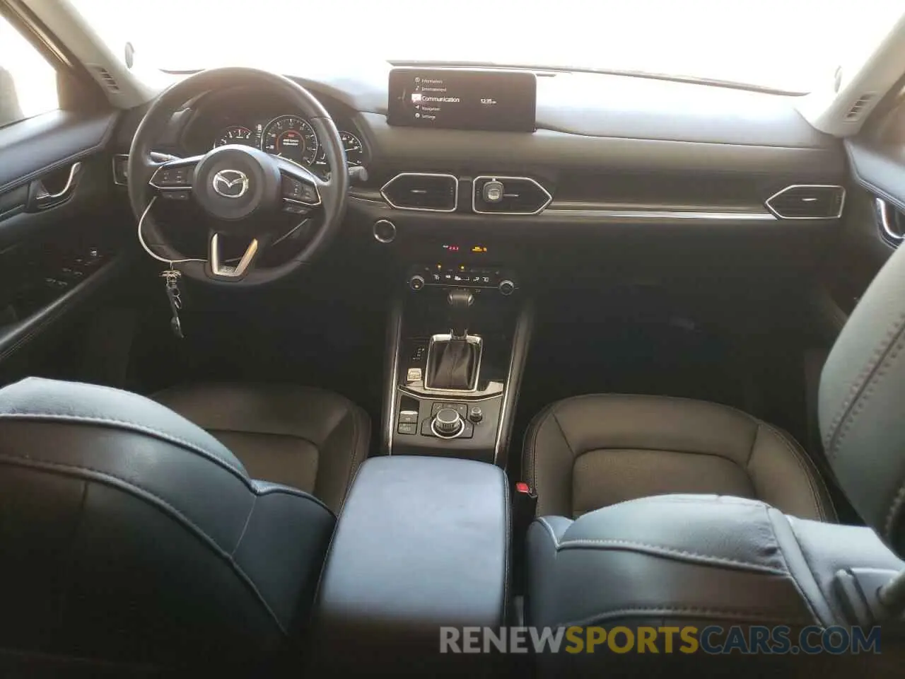 8 fotografías del automóvil dañado JM3KFBDM5N0602570 MAZDA CX-5 PREMI 2022