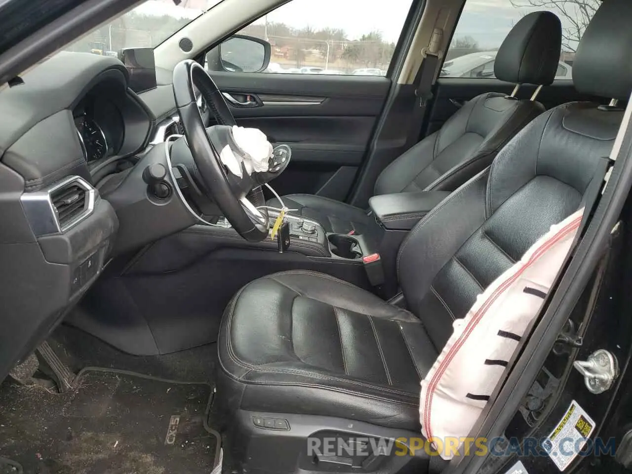 7 fotografías del automóvil dañado JM3KFBDM6N1594098 MAZDA CX-5 PREMI 2022