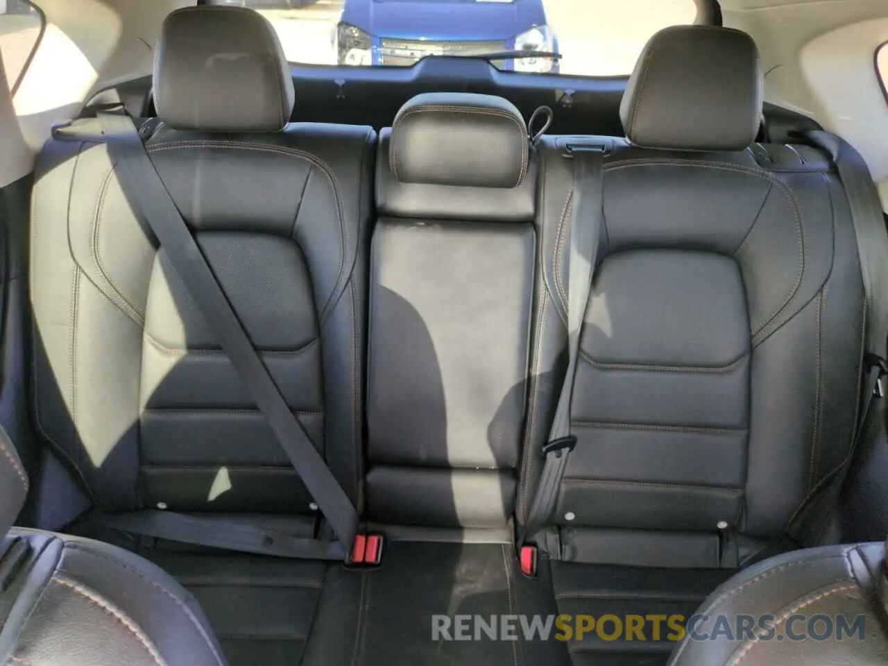 10 fotografías del automóvil dañado JM3KFBDM8N0607732 MAZDA CX-5 PREMI 2022