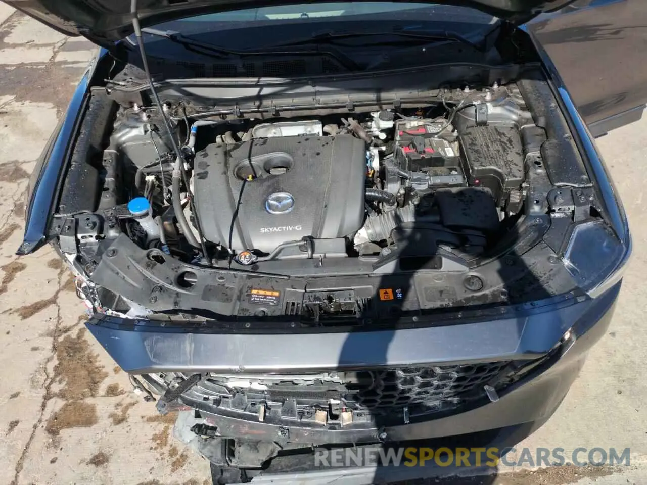 12 fotografías del automóvil dañado JM3KFBDM8N0607732 MAZDA CX-5 PREMI 2022