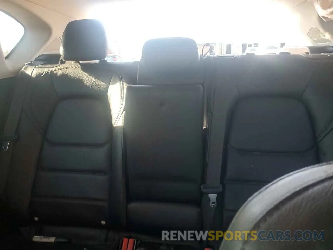 10 fotografías del automóvil dañado JM3KFBEM3N1530213 MAZDA CX-5 PREMI 2022