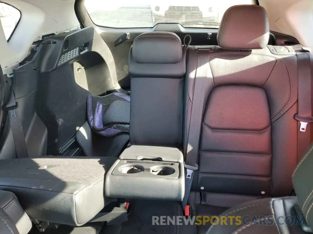 10 fotografías del automóvil dañado JM3KFBDM3P0204552 MAZDA CX-5 PREMI 2023