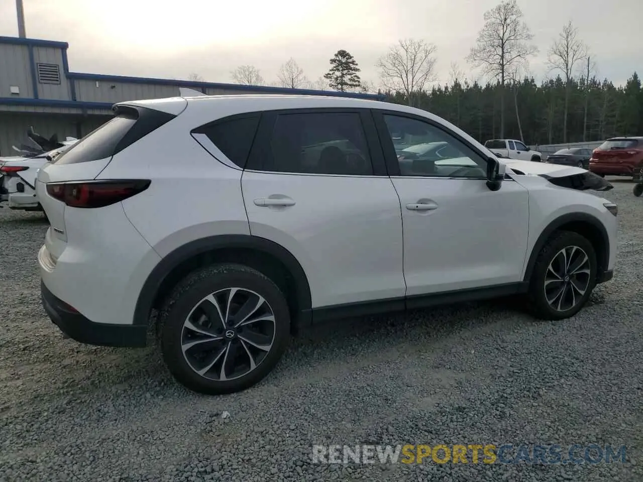 3 fotografías del automóvil dañado JM3KFBDM4P0182545 MAZDA CX-5 PREMI 2023