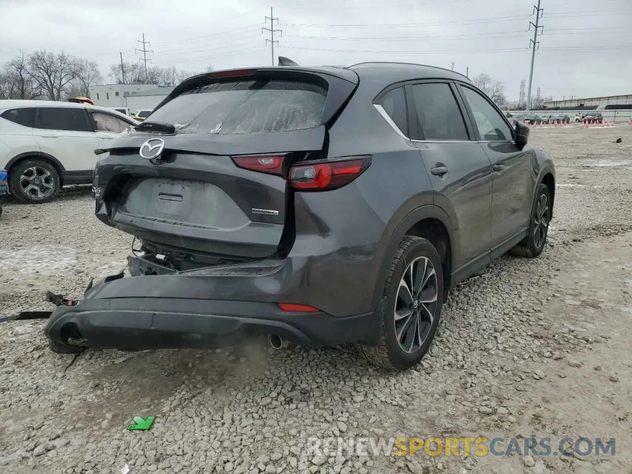 3 fotografías del automóvil dañado JM3KFBDM6P0196740 MAZDA CX-5 PREMI 2023