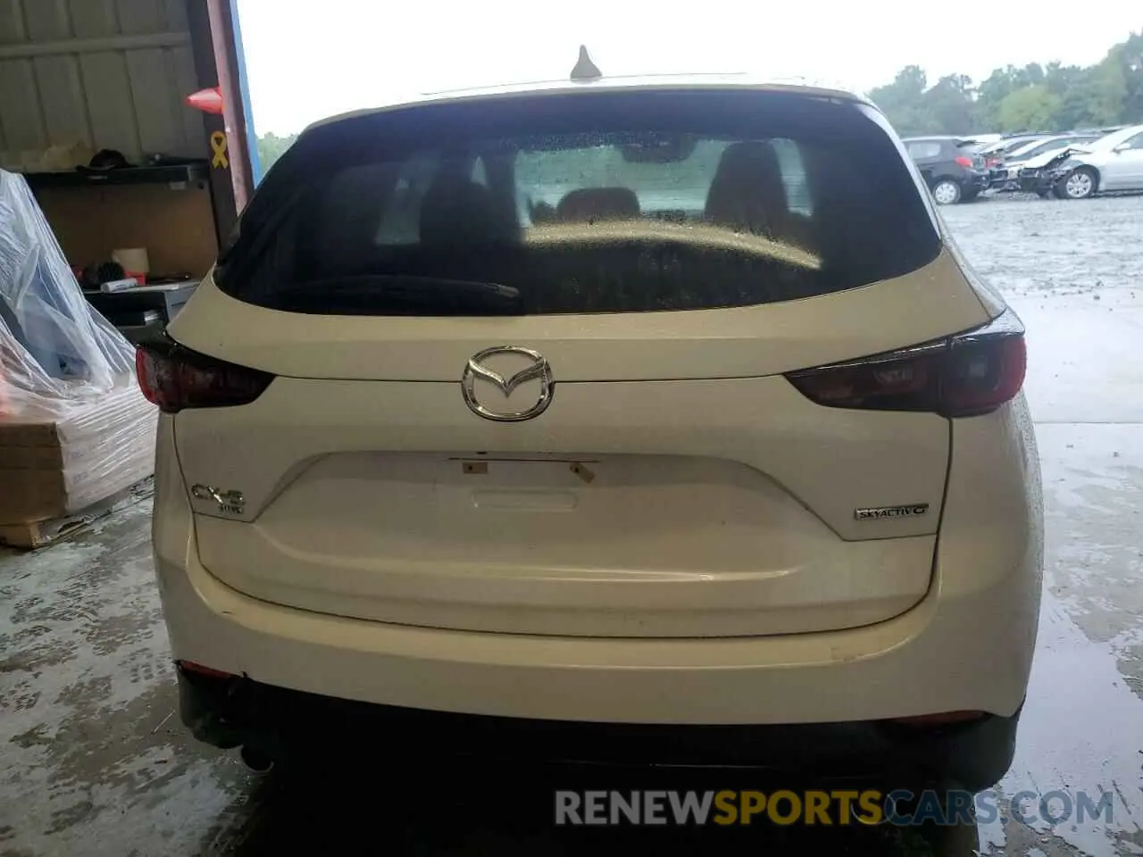 6 fotografías del automóvil dañado JM3KFBDM6P0210040 MAZDA CX-5 PREMI 2023