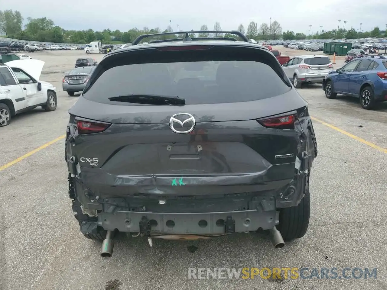 6 fotografías del automóvil dañado JM3KFBDM9P0198417 MAZDA CX-5 PREMI 2023