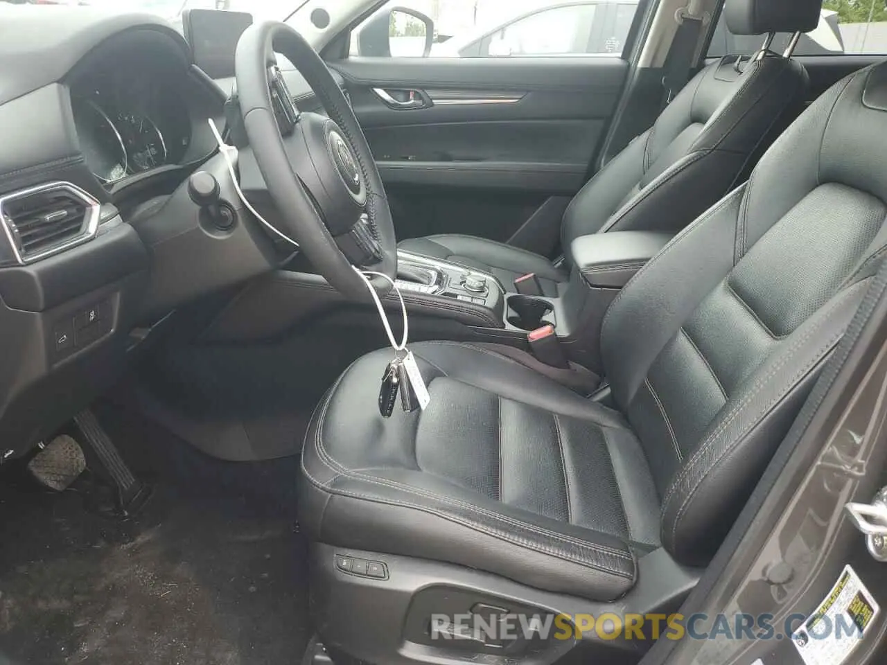 7 fotografías del automóvil dañado JM3KFBDM9P0198417 MAZDA CX-5 PREMI 2023