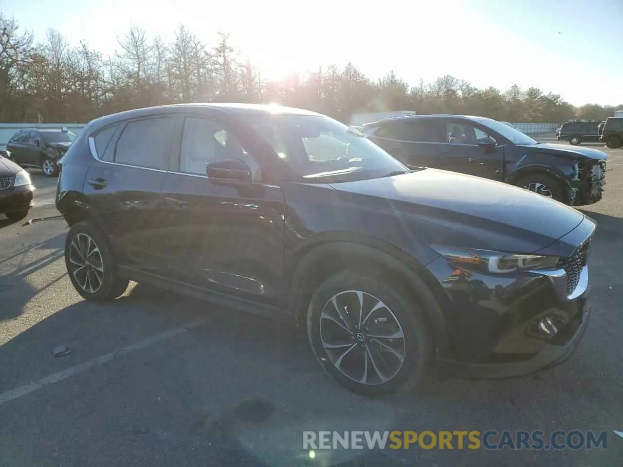 4 fotografías del automóvil dañado JM3KFBDMXP0158010 MAZDA CX-5 PREMI 2023