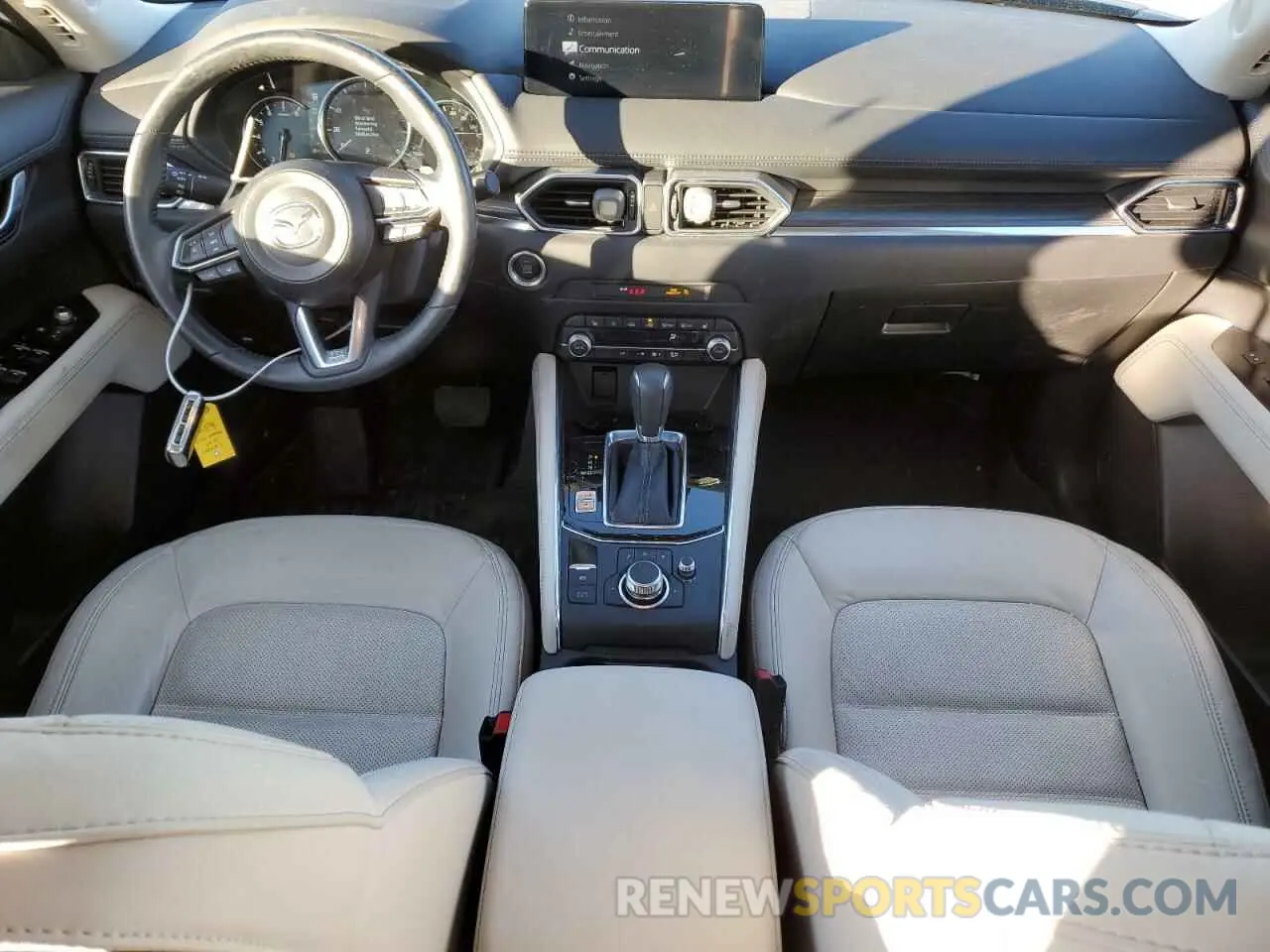 8 fotografías del automóvil dañado JM3KFBDMXP0158010 MAZDA CX-5 PREMI 2023