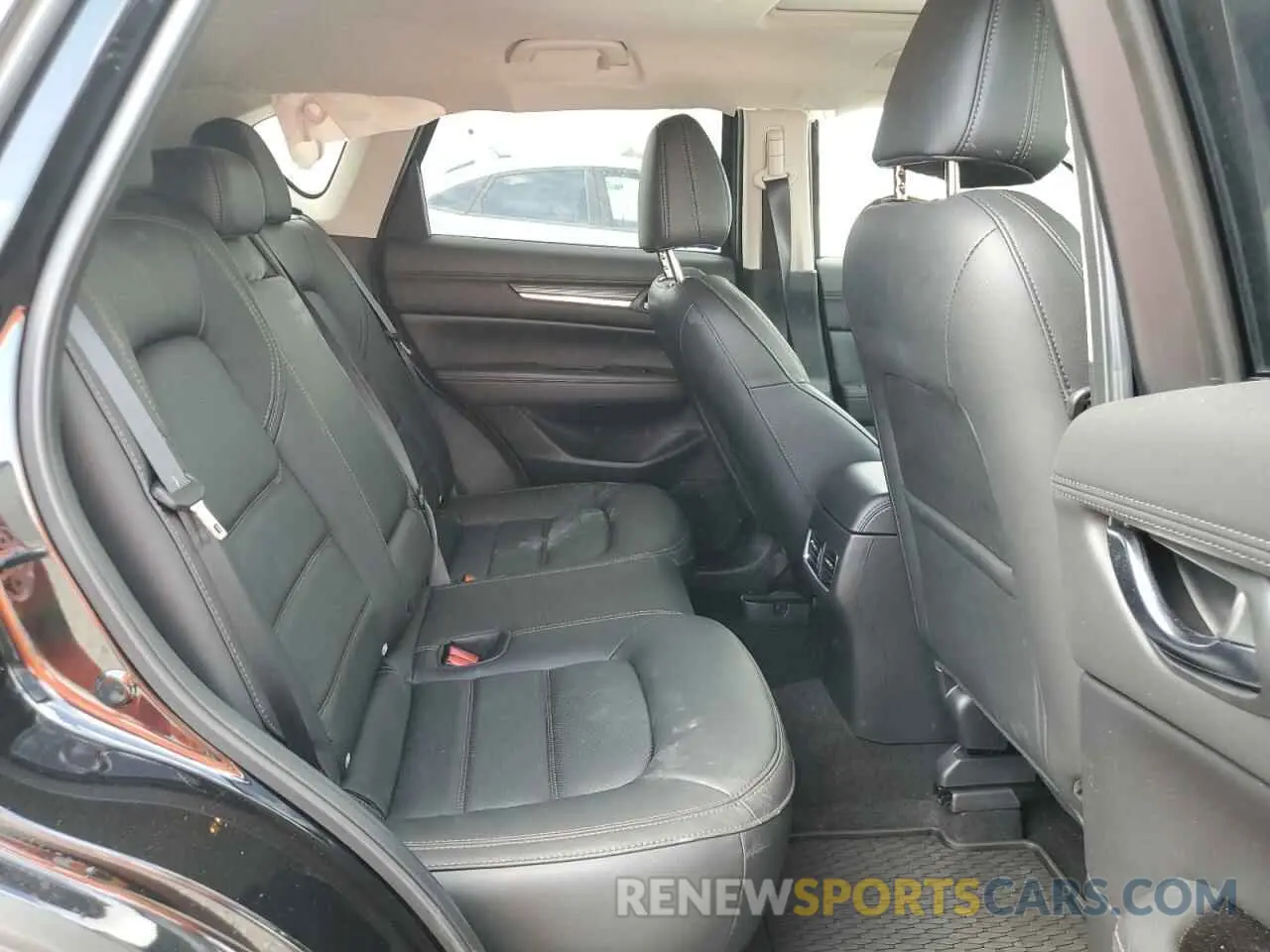 11 fotografías del automóvil dañado JM3KFBEM4P0128774 MAZDA CX-5 PREMI 2023