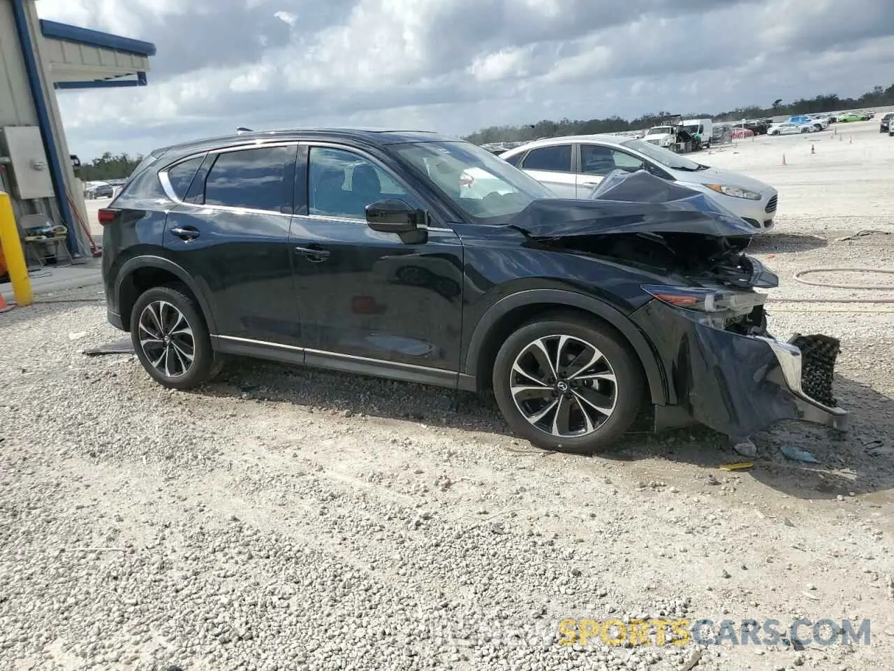 4 fotografías del automóvil dañado JM3KFBEM4P0128774 MAZDA CX-5 PREMI 2023