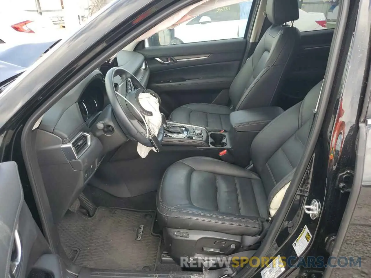 7 fotografías del automóvil dañado JM3KFBEM4P0128774 MAZDA CX-5 PREMI 2023