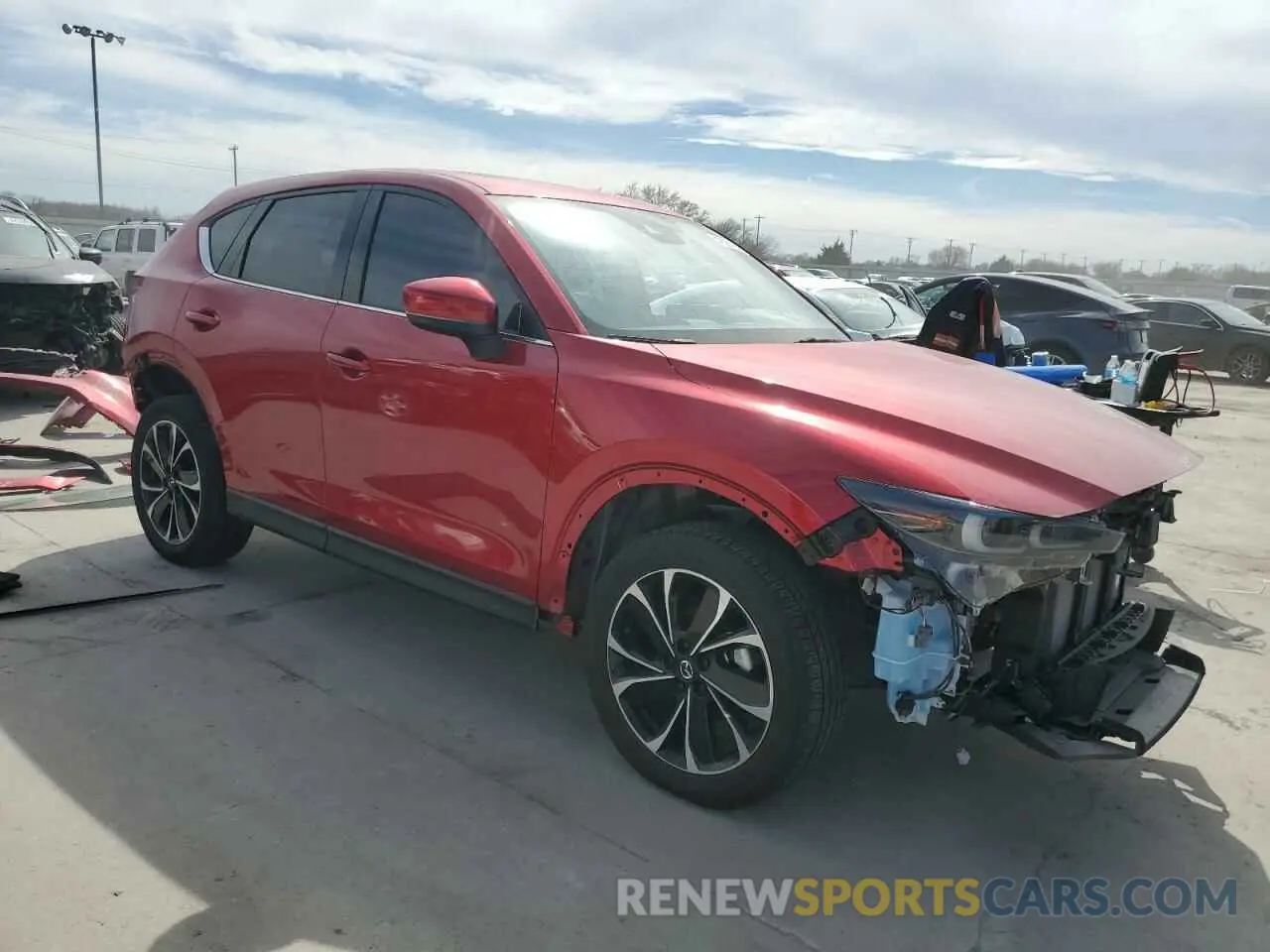 4 fotografías del automóvil dañado JM3KFBEM9P0131265 MAZDA CX-5 PREMI 2023