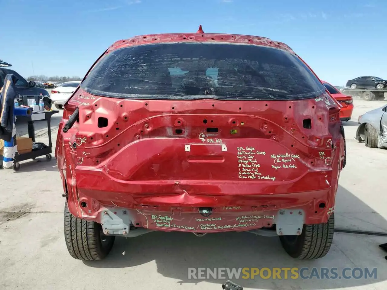 6 fotografías del automóvil dañado JM3KFBEM9P0131265 MAZDA CX-5 PREMI 2023