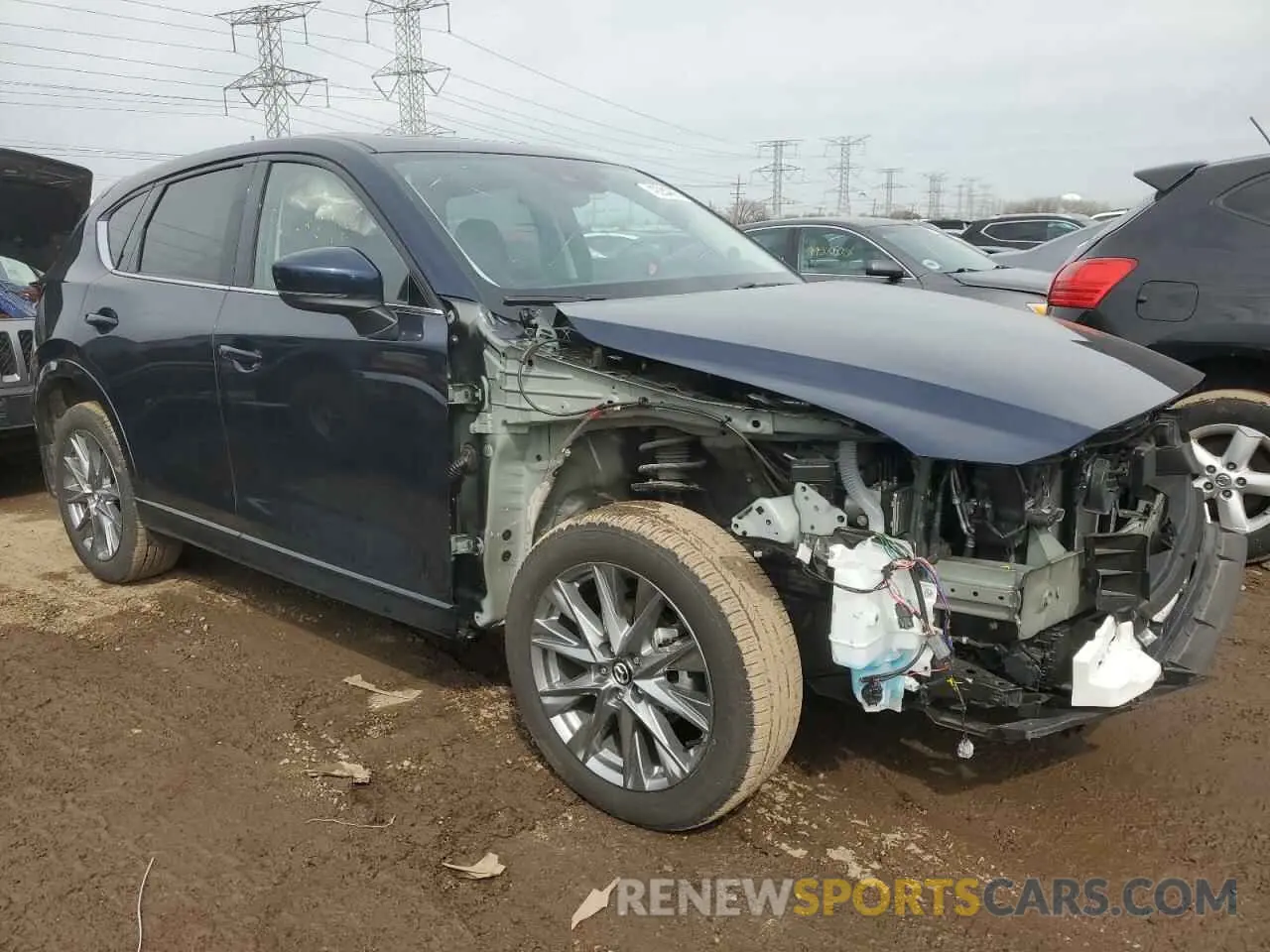 4 fotografías del automóvil dañado JM3KFBDL3R0528305 MAZDA CX-5 PREMI 2024
