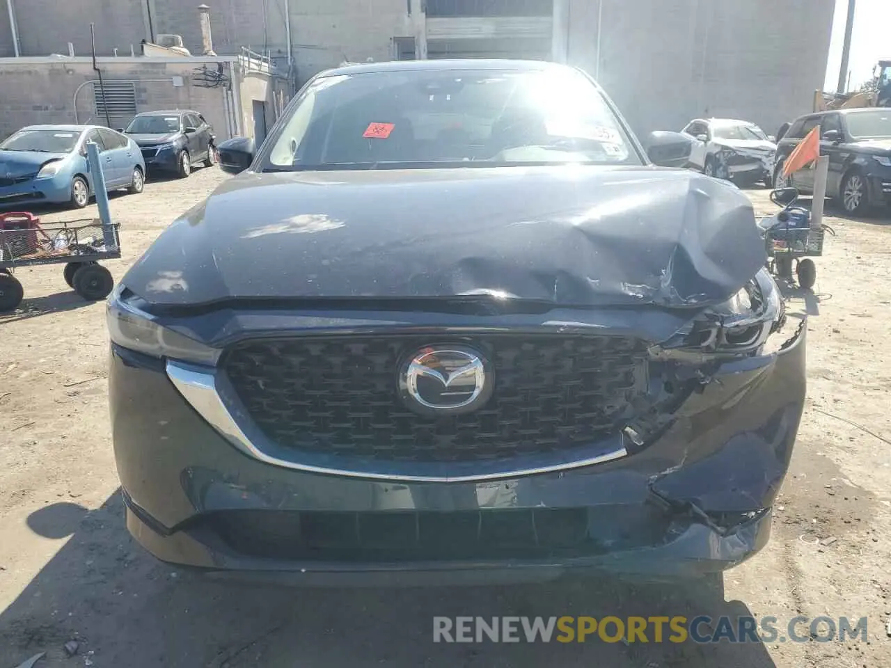 5 fotografías del automóvil dañado JM3KFBDLXR0421798 MAZDA CX-5 PREMI 2024