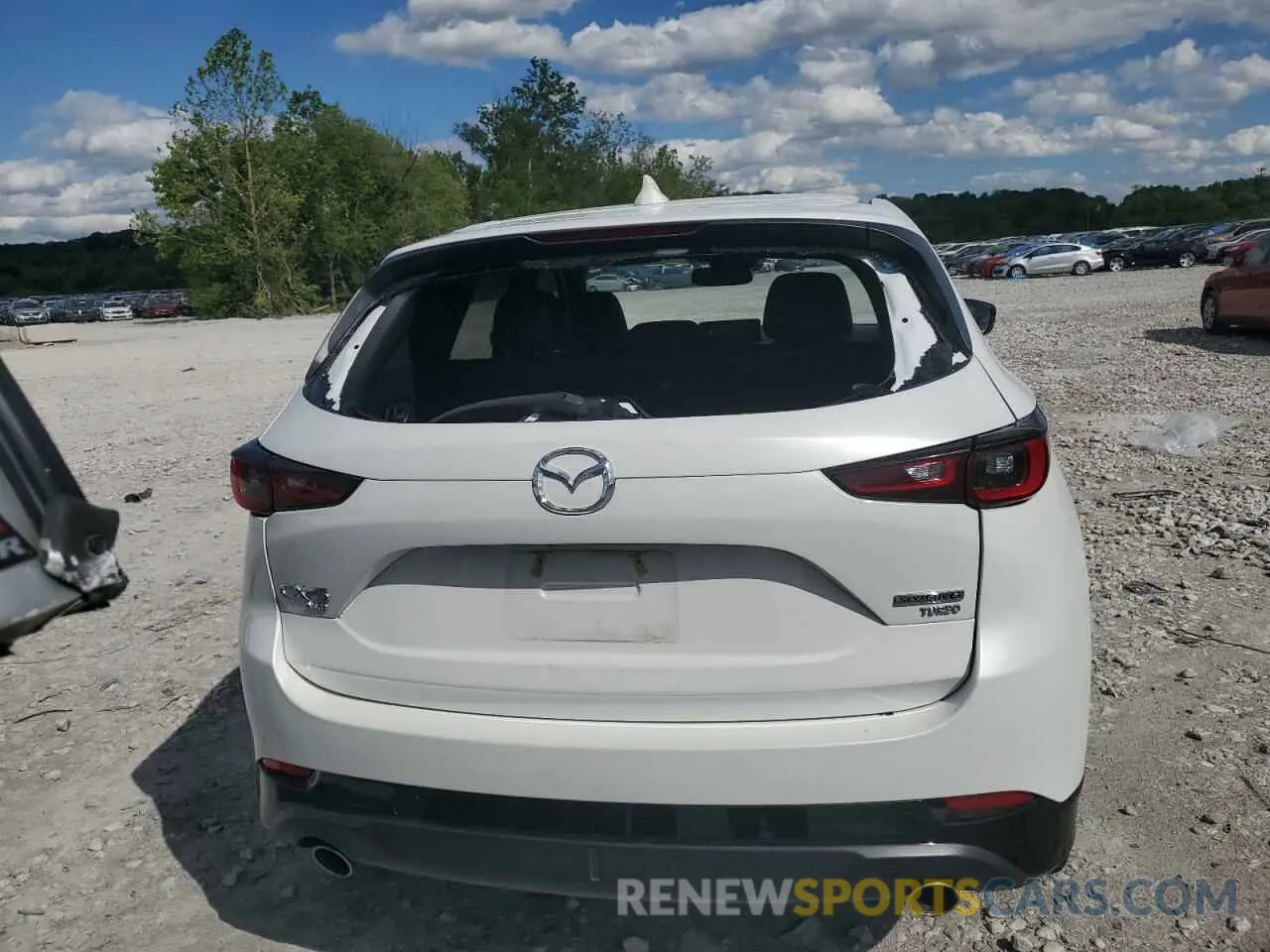 6 fotografías del automóvil dañado JM3KFBDY6R0364415 MAZDA CX-5 PREMI 2024
