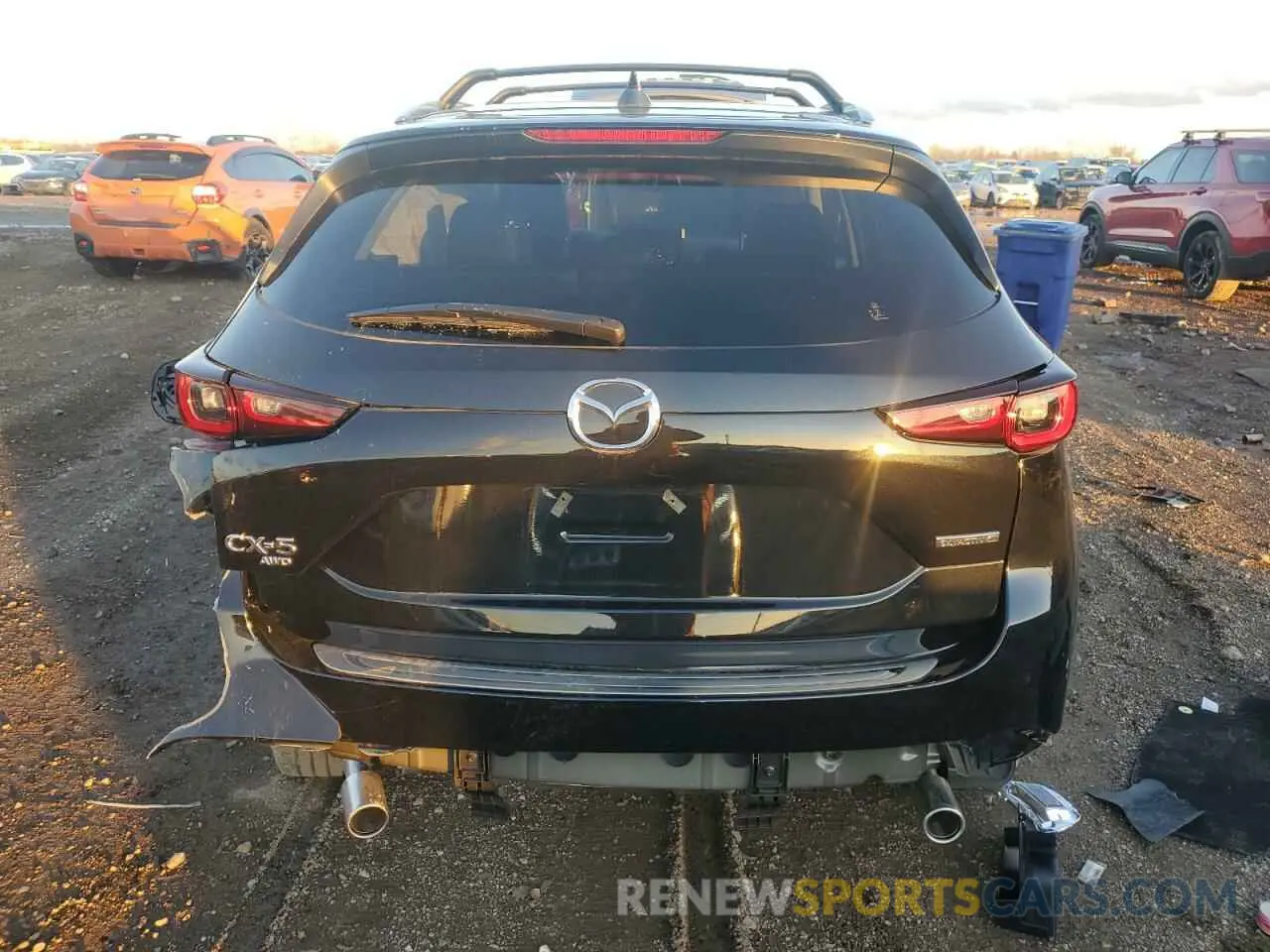 6 fotografías del automóvil dañado JM3KFBELXR0511807 MAZDA CX-5 PREMI 2024