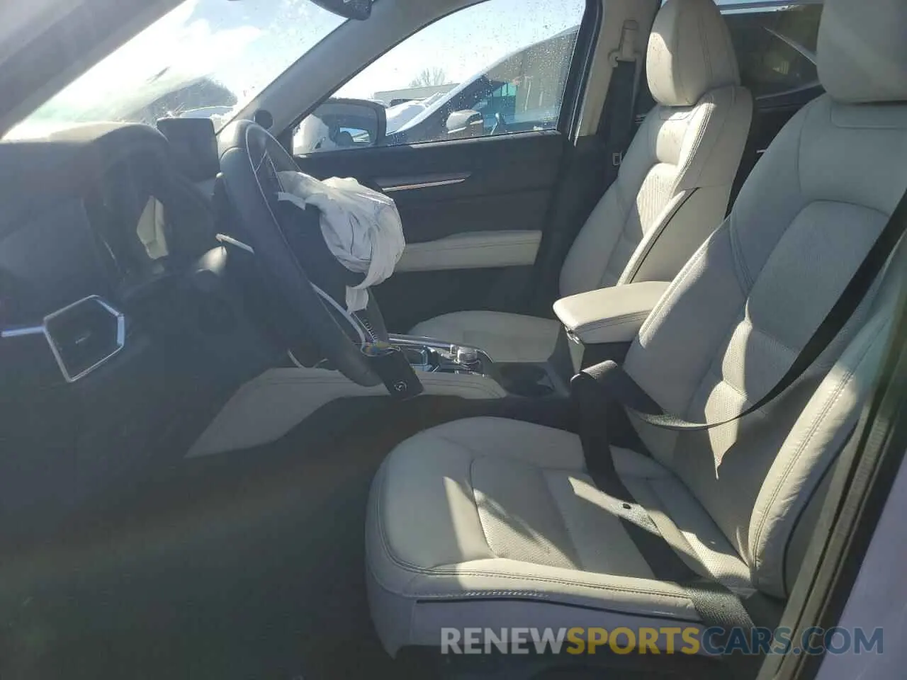 7 fotografías del automóvil dañado JM3KFBEM7R0398021 MAZDA CX-5 PREMI 2024