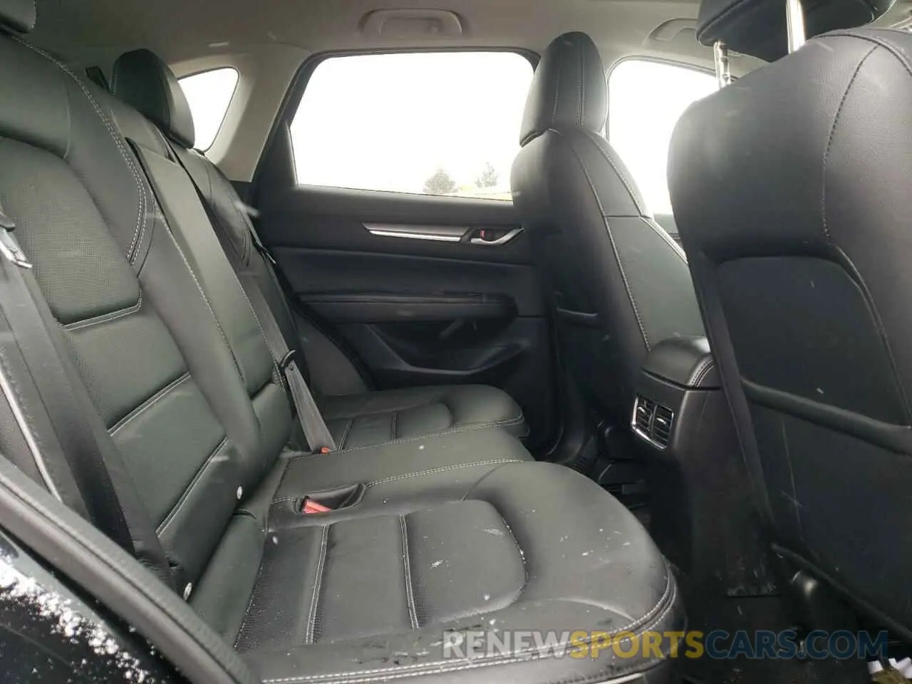 12 fotografías del automóvil dañado JM3KFBEM1S0543169 MAZDA CX-5 PREMI 2025