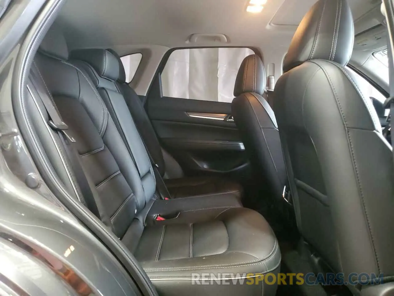 11 fotografías del automóvil dañado JM3KFBEM6S0550117 MAZDA CX-5 PREMI 2025