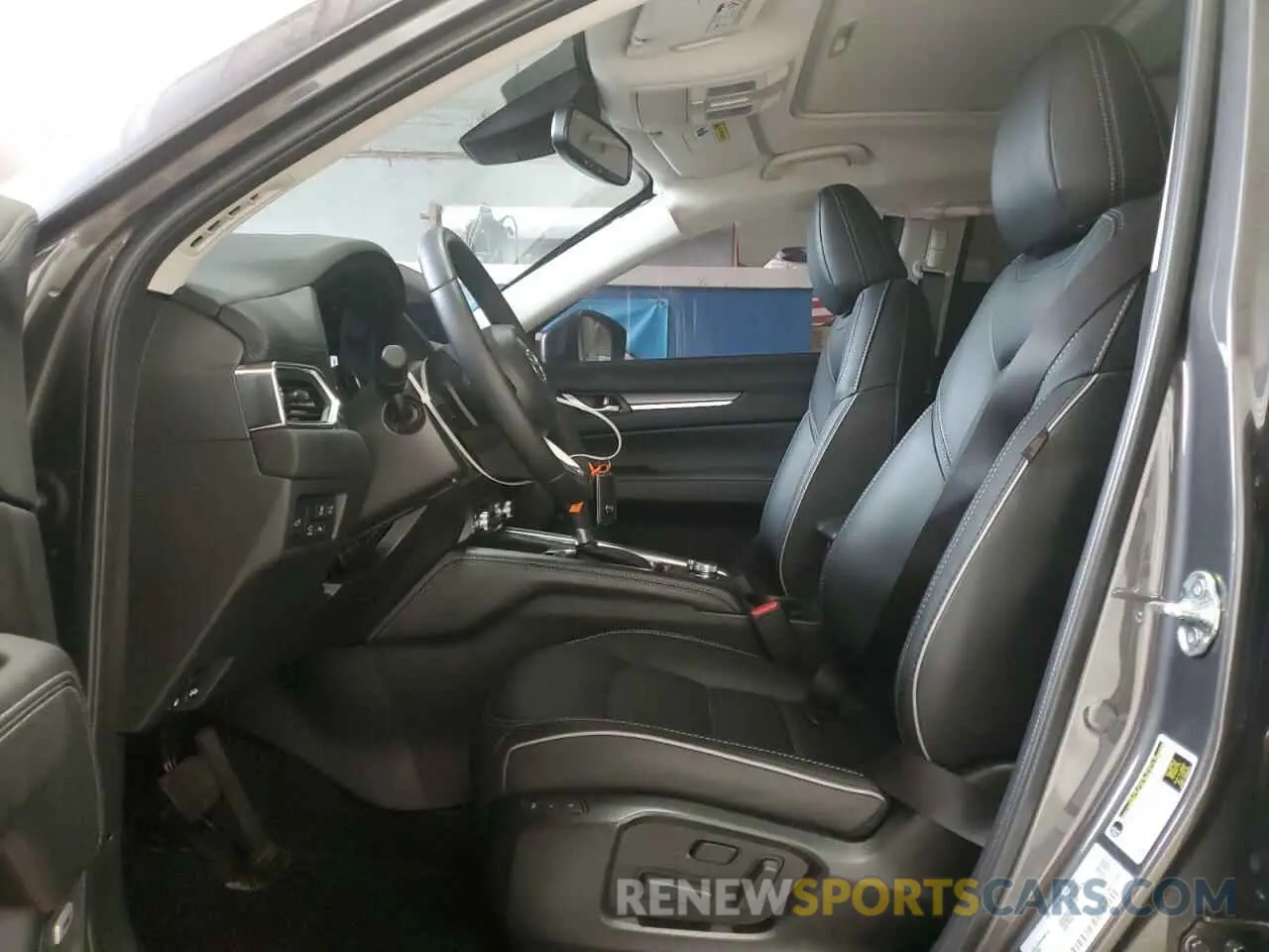 7 fotografías del automóvil dañado JM3KFBEM6S0550117 MAZDA CX-5 PREMI 2025