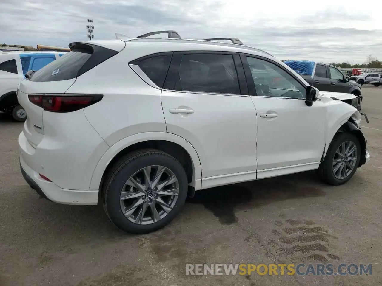 3 fotografías del automóvil dañado JM3KFBEM8S0595673 MAZDA CX-5 PREMI 2025