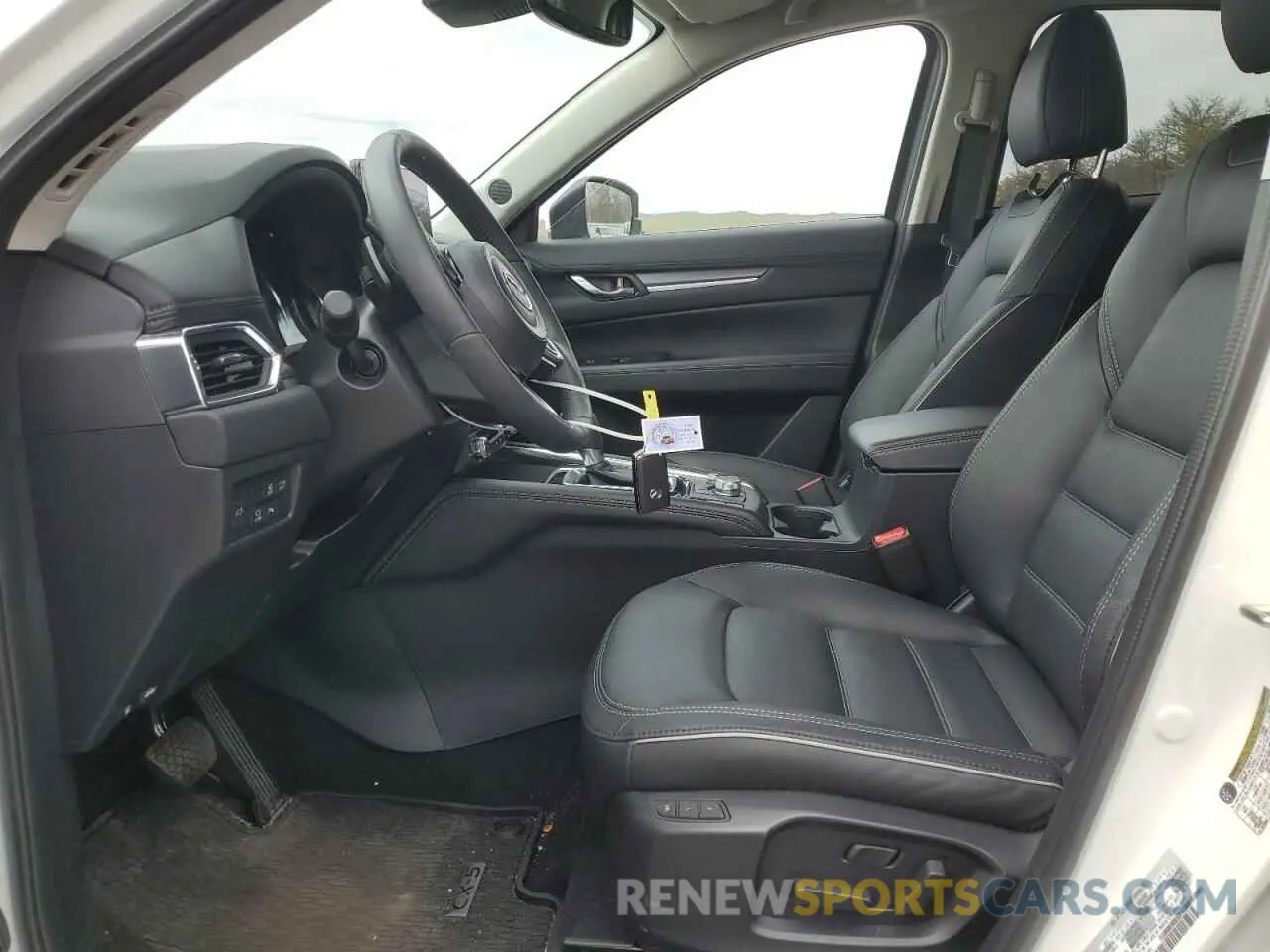 7 fotografías del automóvil dañado JM3KFBEM8S0595673 MAZDA CX-5 PREMI 2025