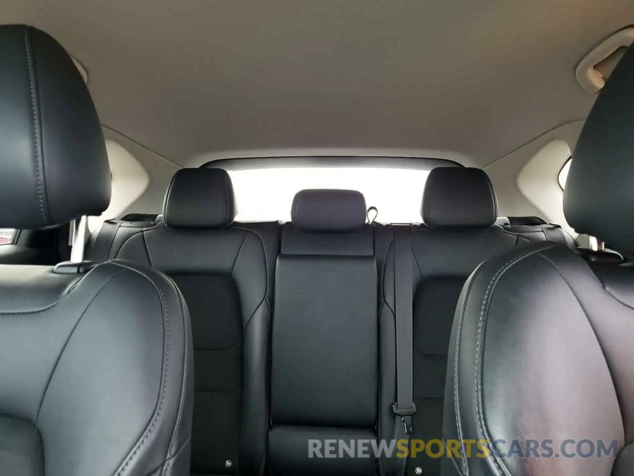 10 fotografías del automóvil dañado JM3KFBBM0N0567293 MAZDA CX-5 SELEC 2022