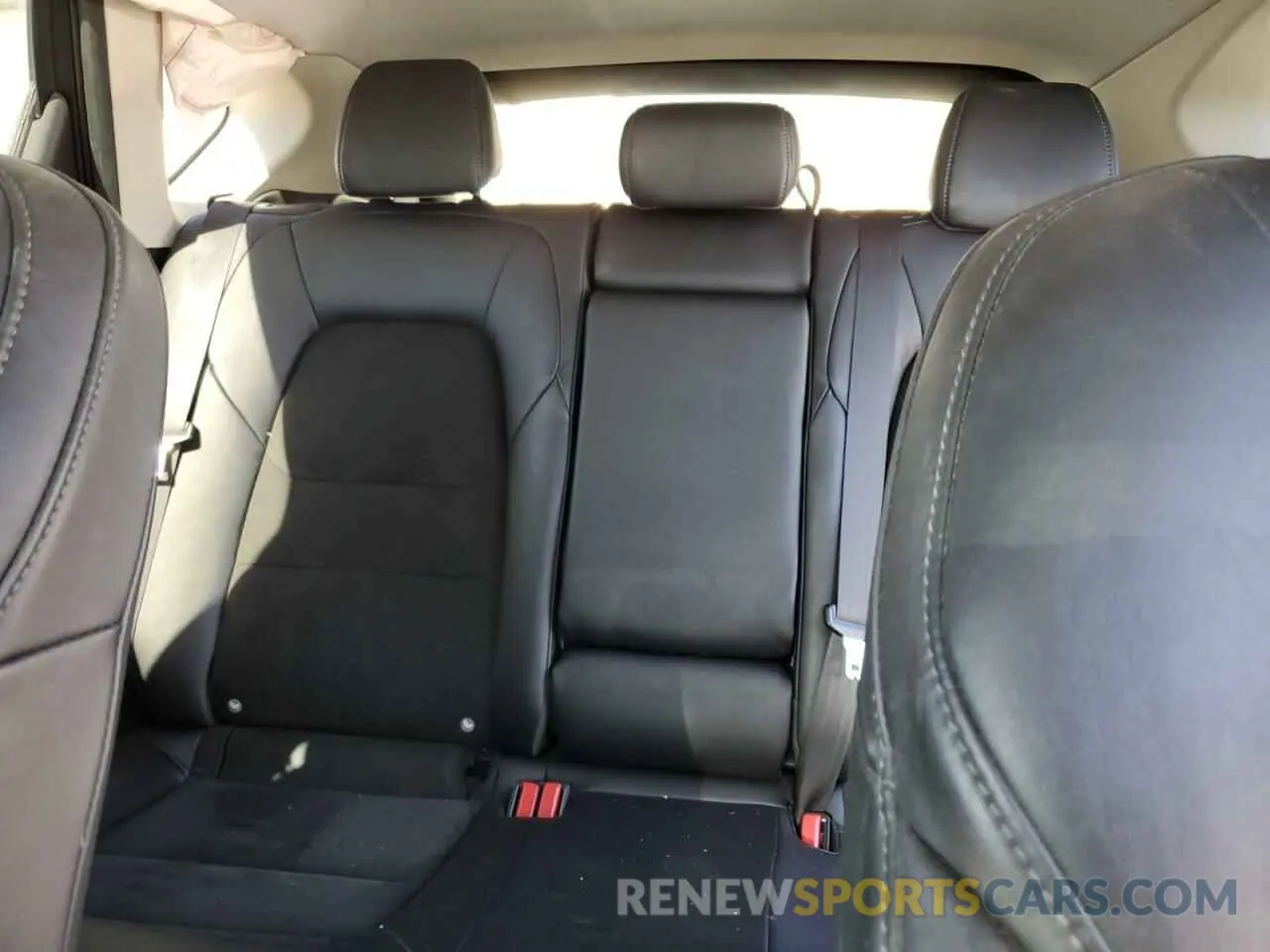 10 fotografías del automóvil dañado JM3KFBBM1N0571949 MAZDA CX-5 SELEC 2022