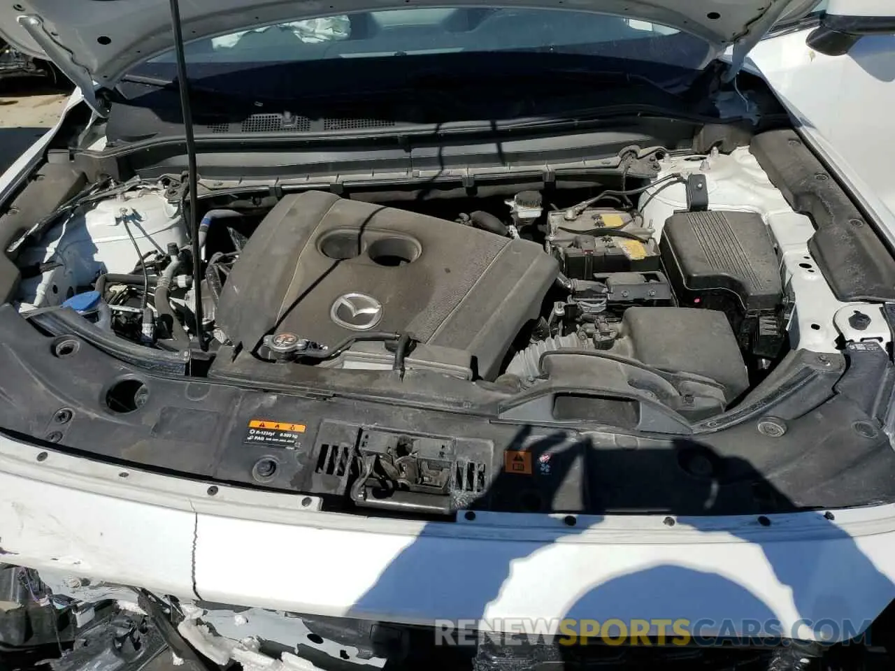 12 fotografías del automóvil dañado JM3KFBBM1N0571949 MAZDA CX-5 SELEC 2022