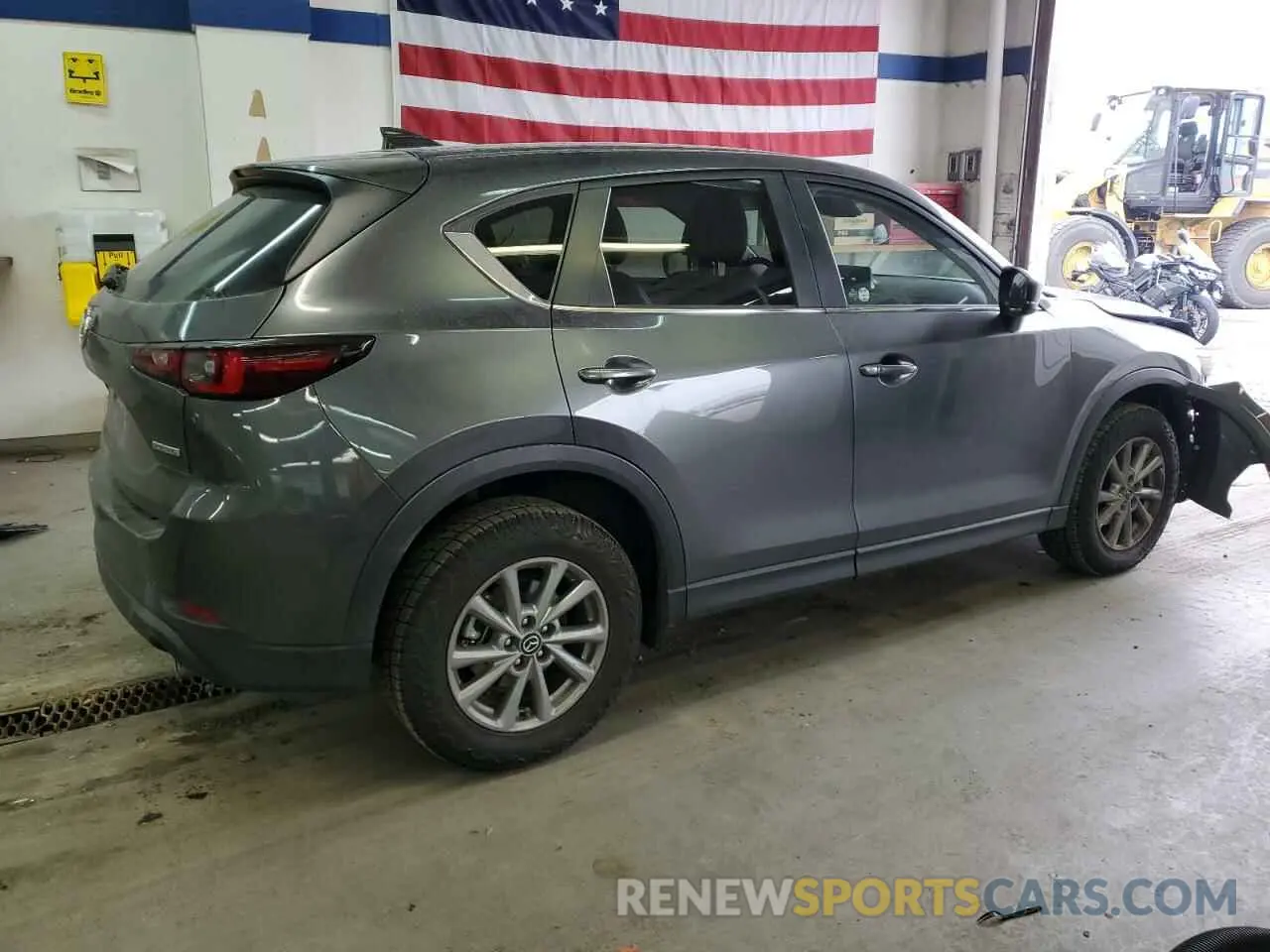 3 fotografías del automóvil dañado JM3KFBBM2N0599856 MAZDA CX-5 SELEC 2022