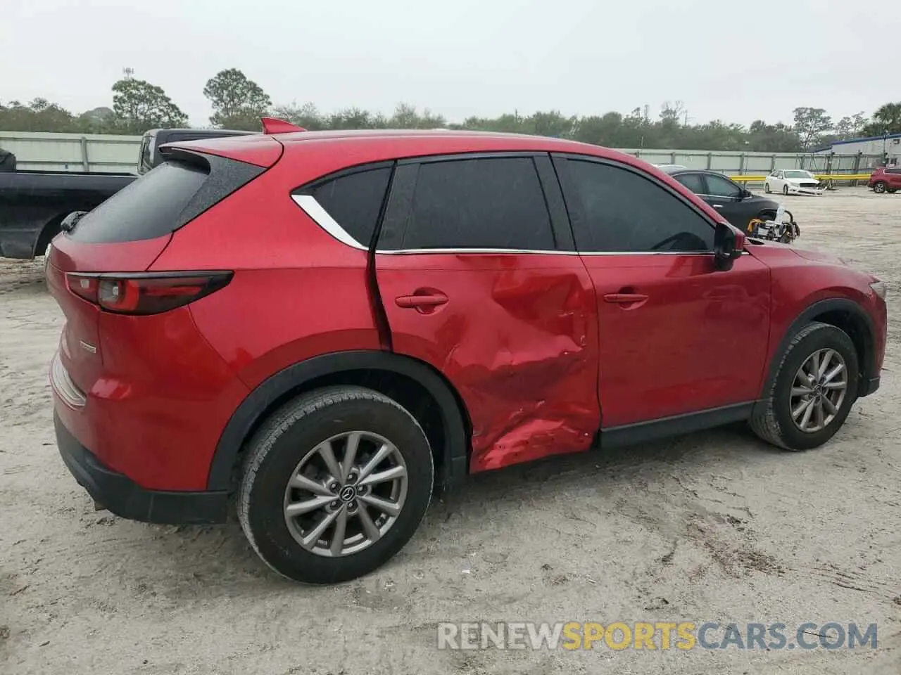 3 fotografías del automóvil dañado JM3KFBBM6N0536291 MAZDA CX-5 SELEC 2022