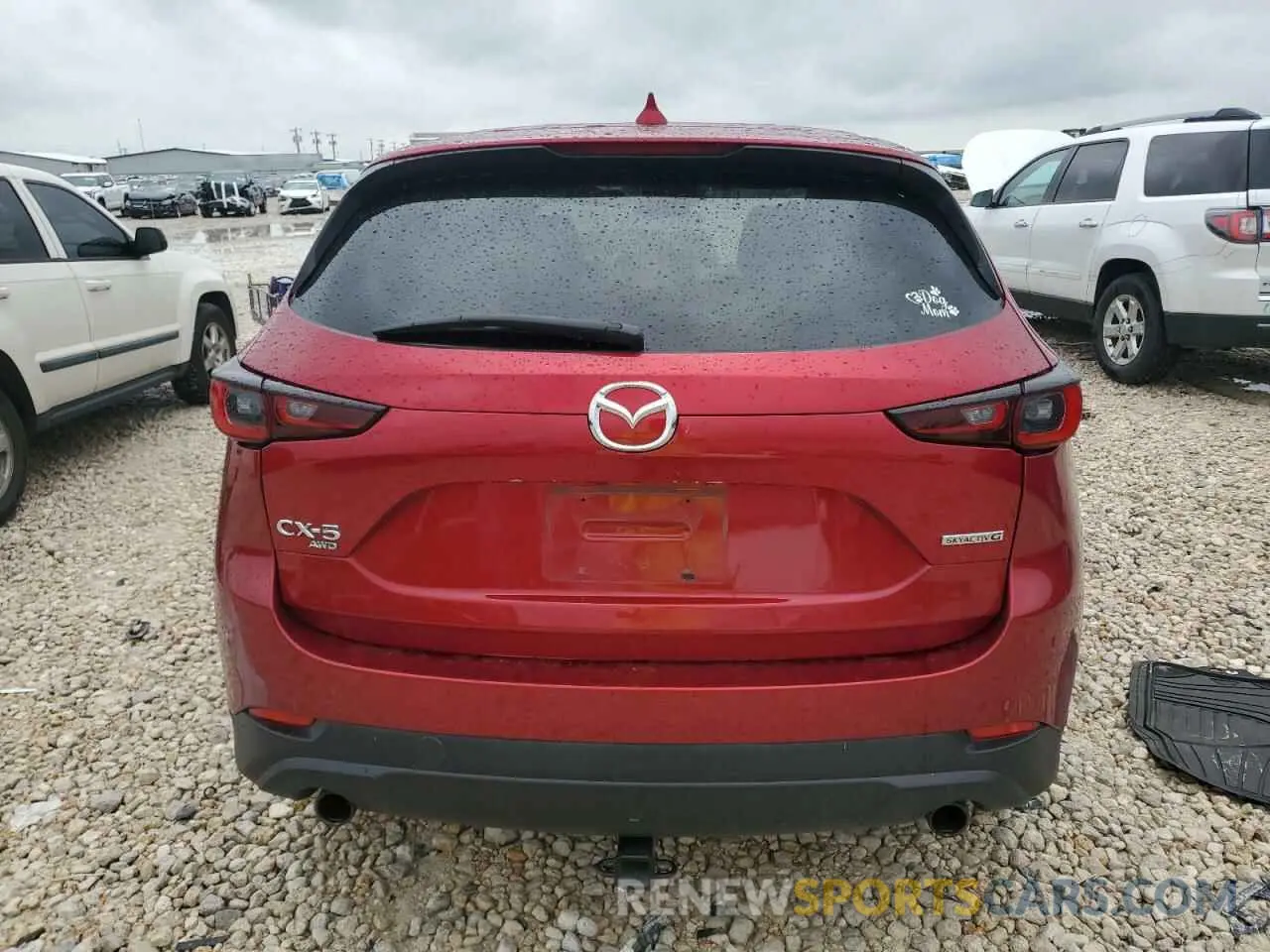 6 fotografías del automóvil dañado JM3KFBBM6N0536596 MAZDA CX-5 SELEC 2022