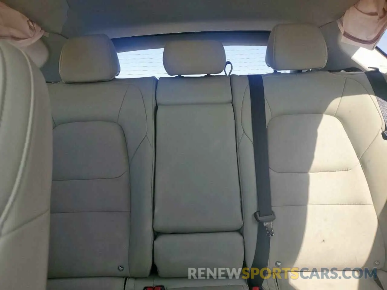10 fotografías del automóvil dañado JM3KFBBM8N0634402 MAZDA CX-5 SELEC 2022