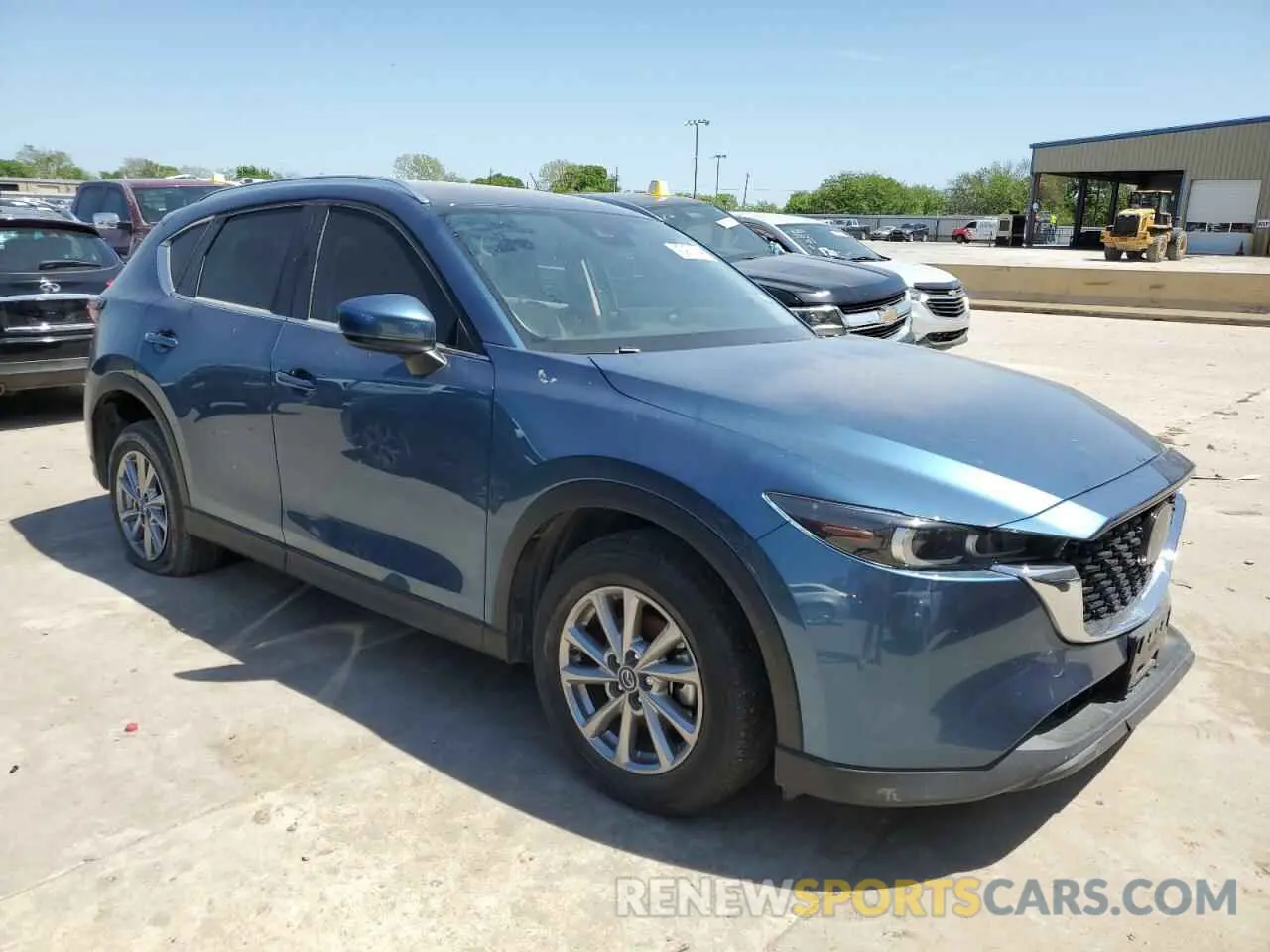 4 fotografías del automóvil dañado JM3KFBBMXN0561663 MAZDA CX-5 SELEC 2022