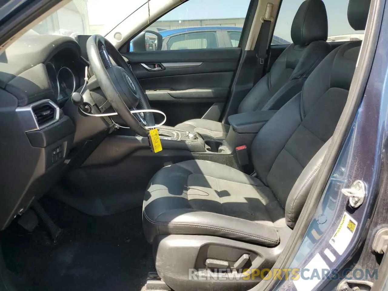 7 fotografías del automóvil dañado JM3KFBBMXN0561663 MAZDA CX-5 SELEC 2022