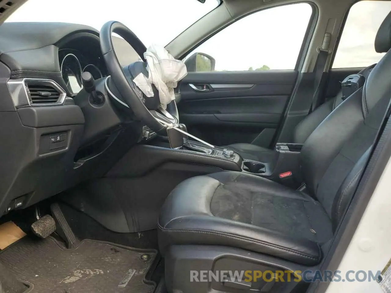 7 fotografías del automóvil dañado JM3KFBBM1P0165429 MAZDA CX-5 SELEC 2023