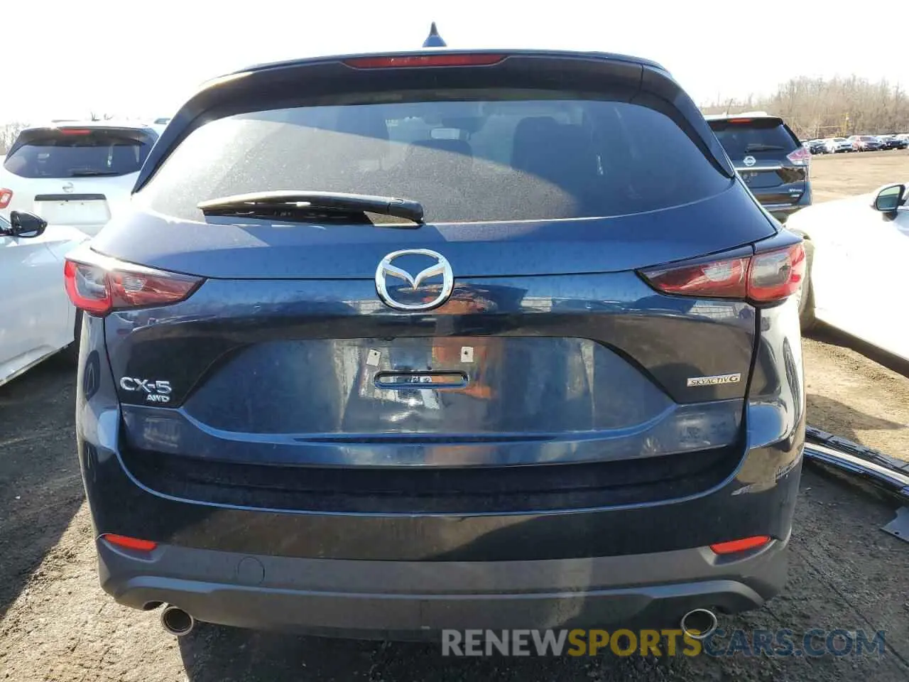 6 fotografías del automóvil dañado JM3KFBBM3P0277407 MAZDA CX-5 SELEC 2023