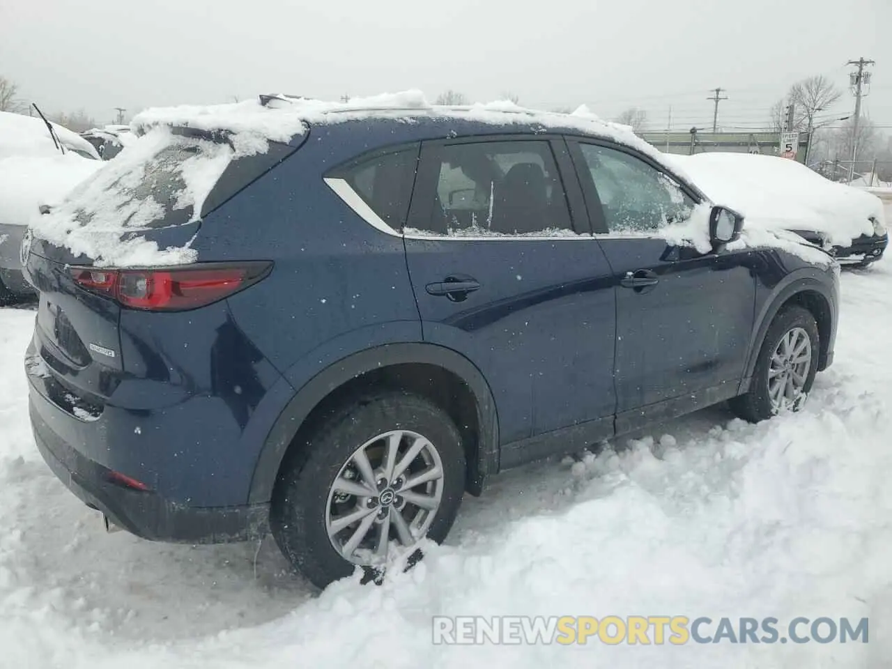 3 fotografías del automóvil dañado JM3KFBBM4P0280946 MAZDA CX-5 SELEC 2023
