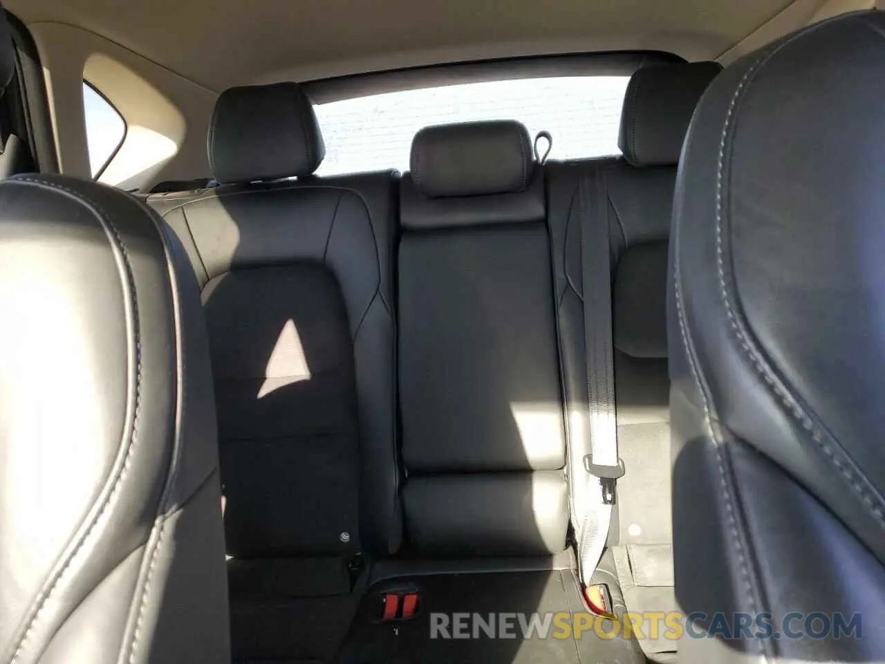 10 fotografías del automóvil dañado JM3KFBBM7P0143628 MAZDA CX-5 SELEC 2023